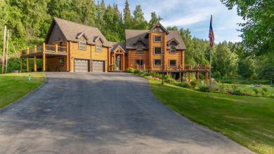 Dream House: Alaskan Luxury Log Cabin (1)