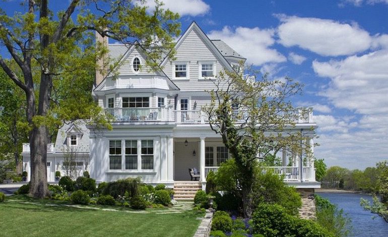 Dream House For Sale: New York Waterfront Estate (1)
