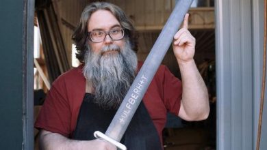 Blacksmith Reproduces 9th Century Viking ‘Valyrian Steel’ (1)
