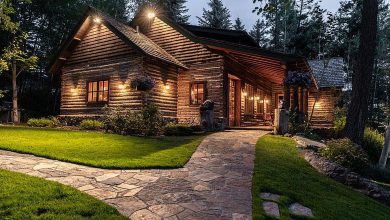 Dream House: Montana's Golden West Lodge Log Cabin (1)