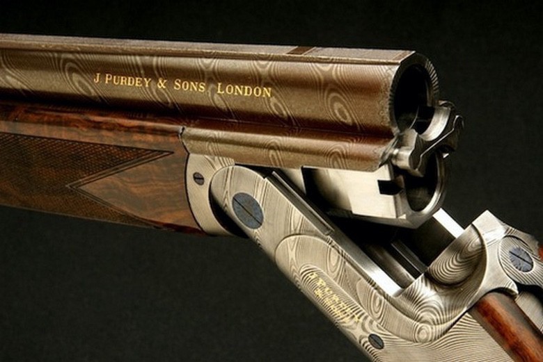 Suburban Men 19 Engraved Shotguns Too Beautiful To Shoot (1)